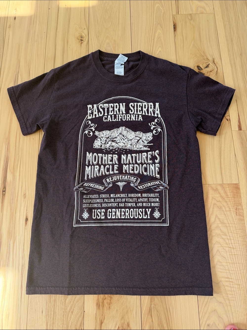 Eastern Sierra California Graphic Tee with White Print